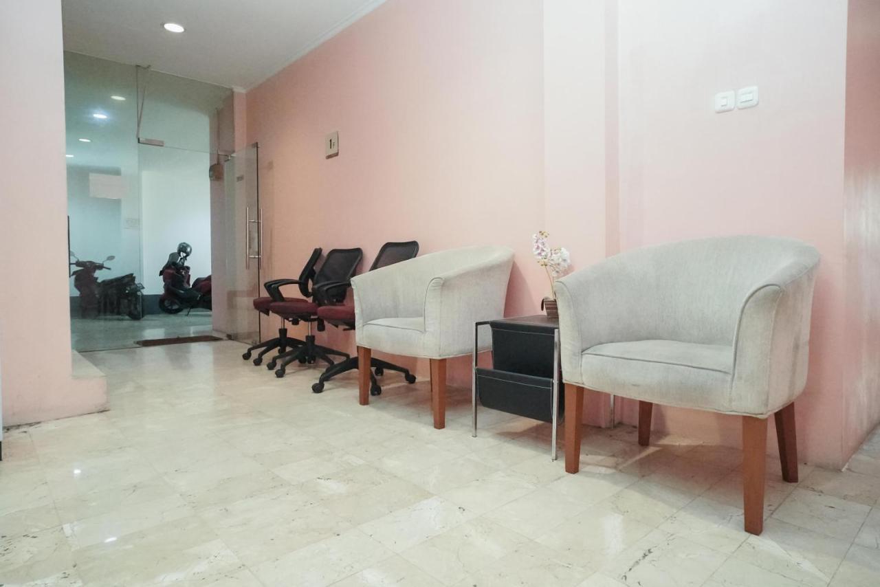 Koolkost Near Universitas Binus Anggrek Jakarta Exterior foto